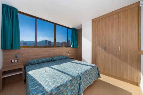 Benidorm, Paraiso 10